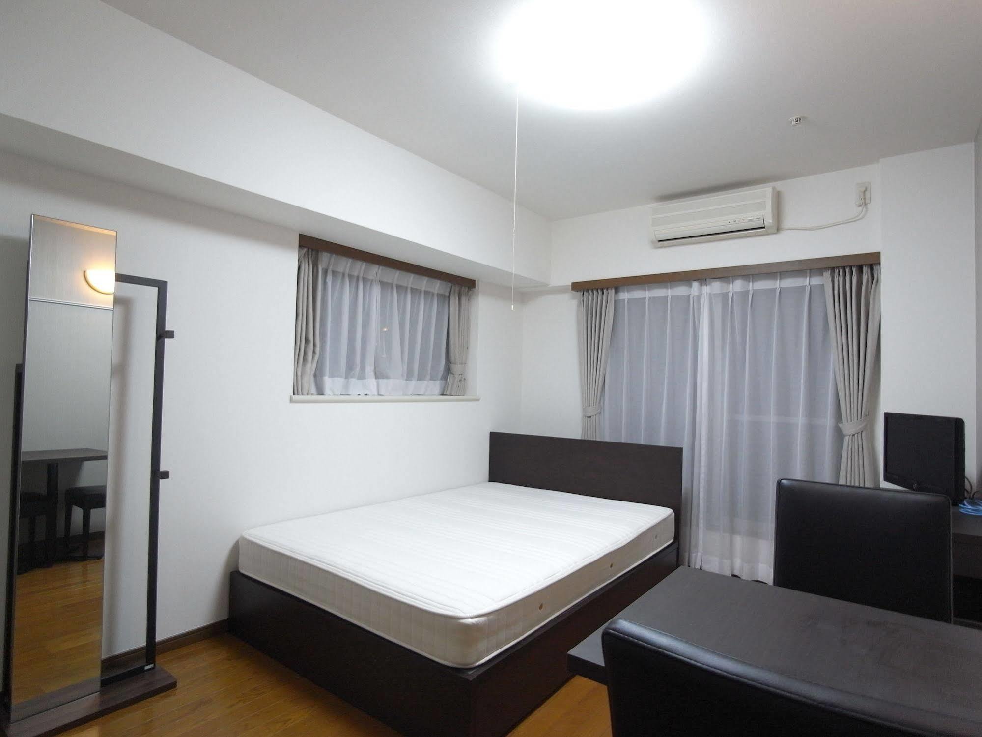 Palace Studio Shinjuku Parkside Tokyo Luaran gambar