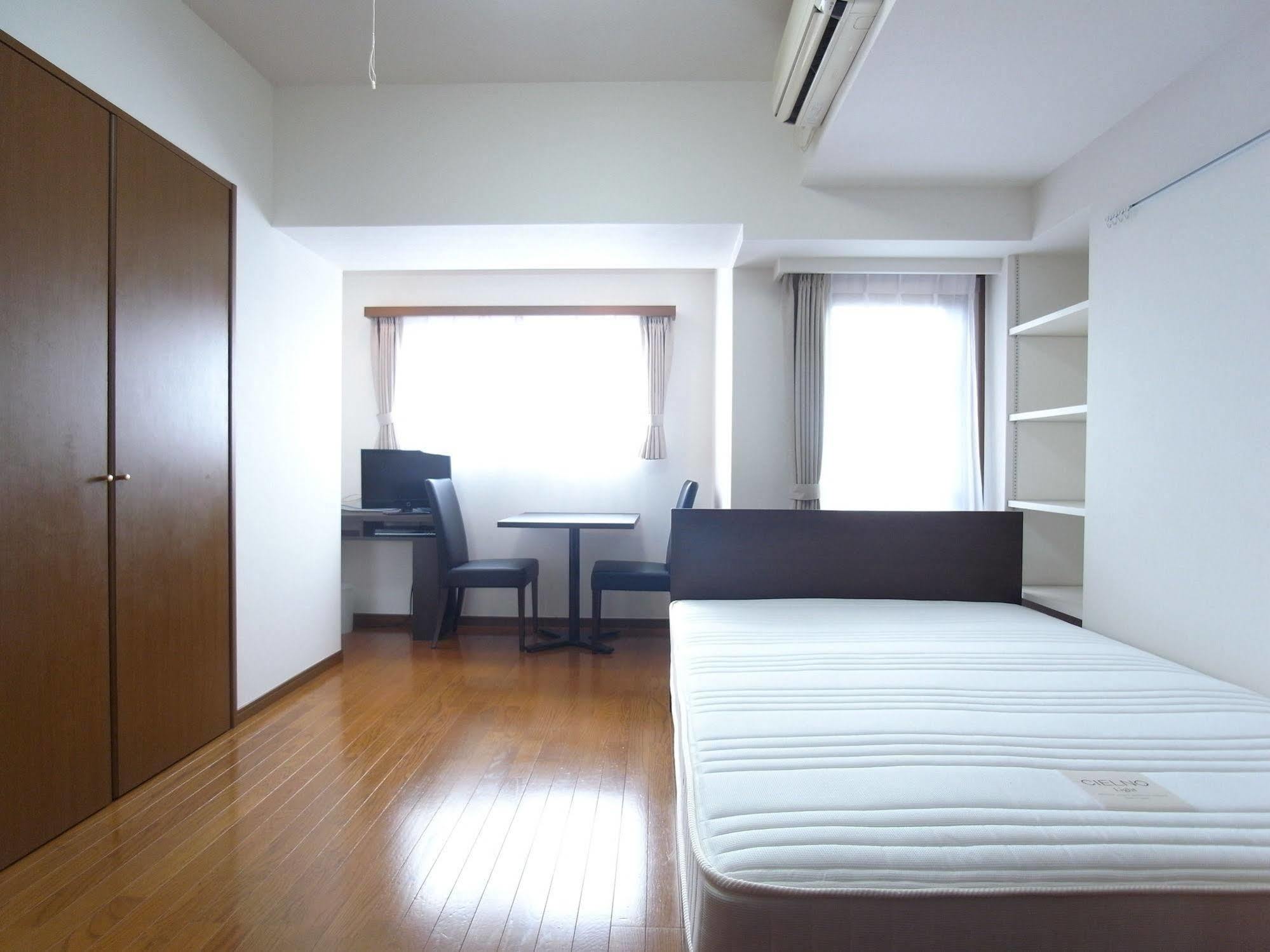 Palace Studio Shinjuku Parkside Tokyo Luaran gambar
